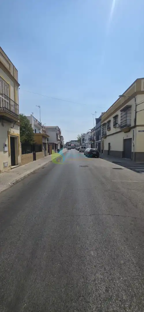 Vista exterior de Casa o chalet en venta en Sevilla con Terraza y Trastero