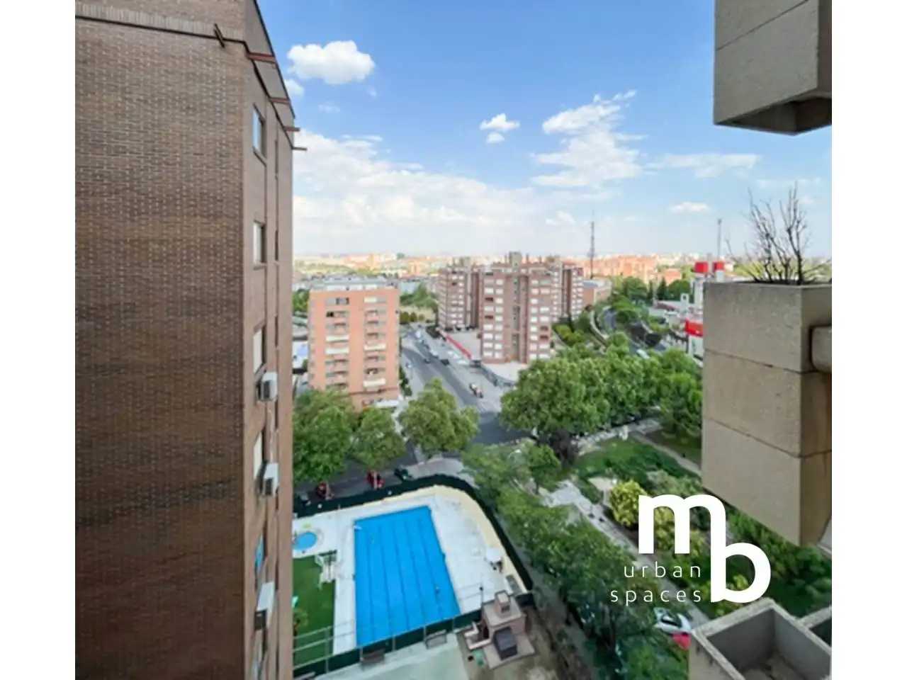 Vista exterior de Piso de alquiler en Madrid con Aire acondicionado, Calefacción y Parquet