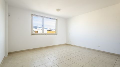 Foto 2 de Piso en venta en San Isidro, Granadilla de Abona