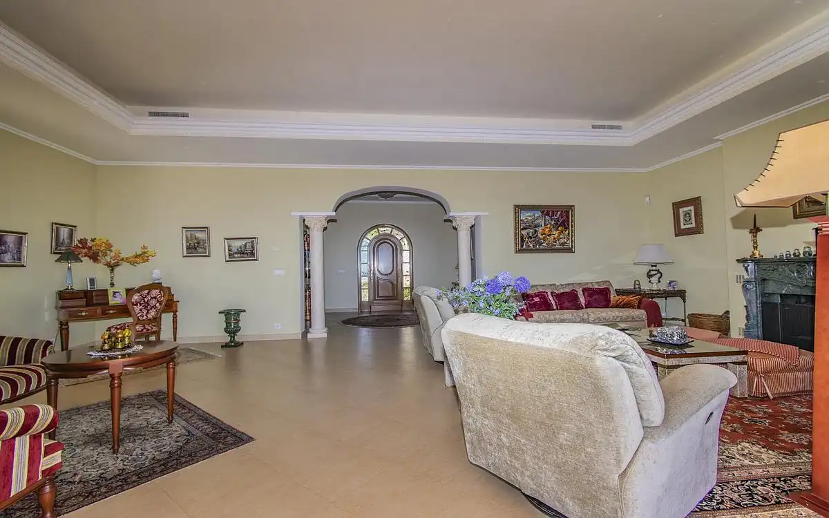 House with pool for sale in Estepona Pueblo, imagen 7