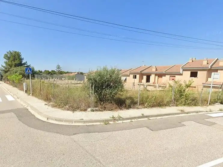 Residential land for sale in Carrer Montsià 17, imagen 3