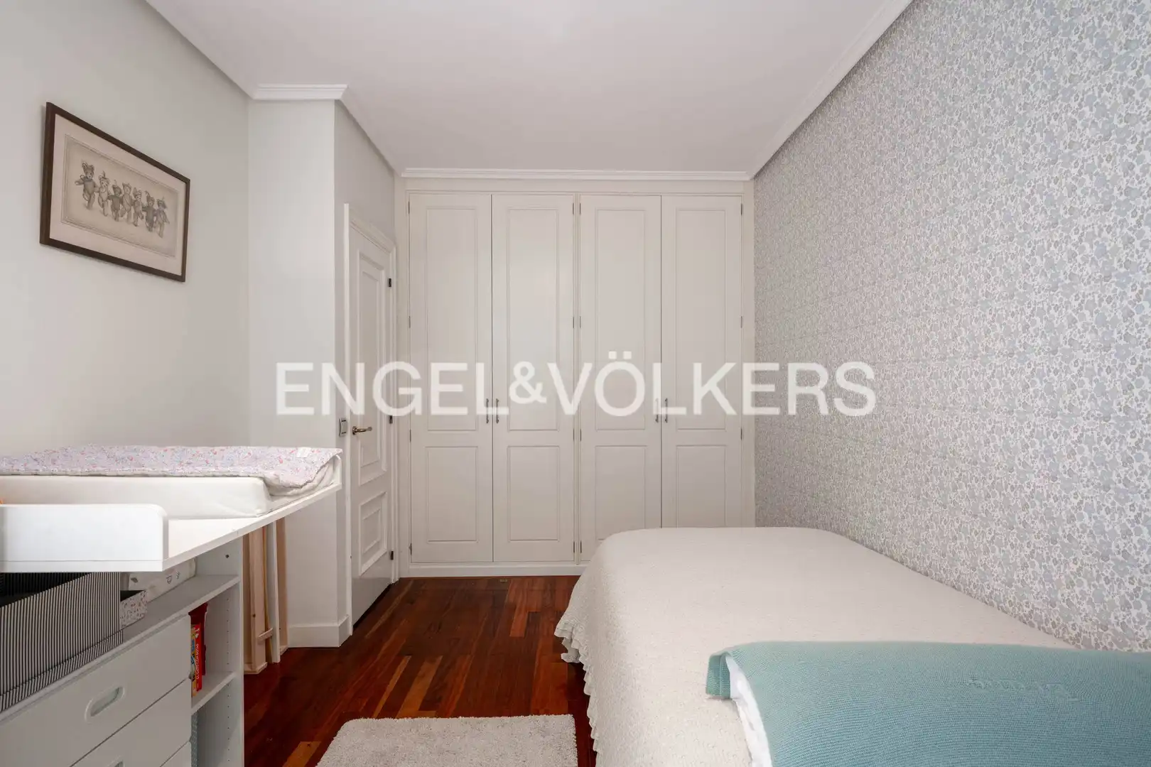 Habitación de Piso en venta en Donostia - San Sebastián  con Calefacción, Parquet y Terraza