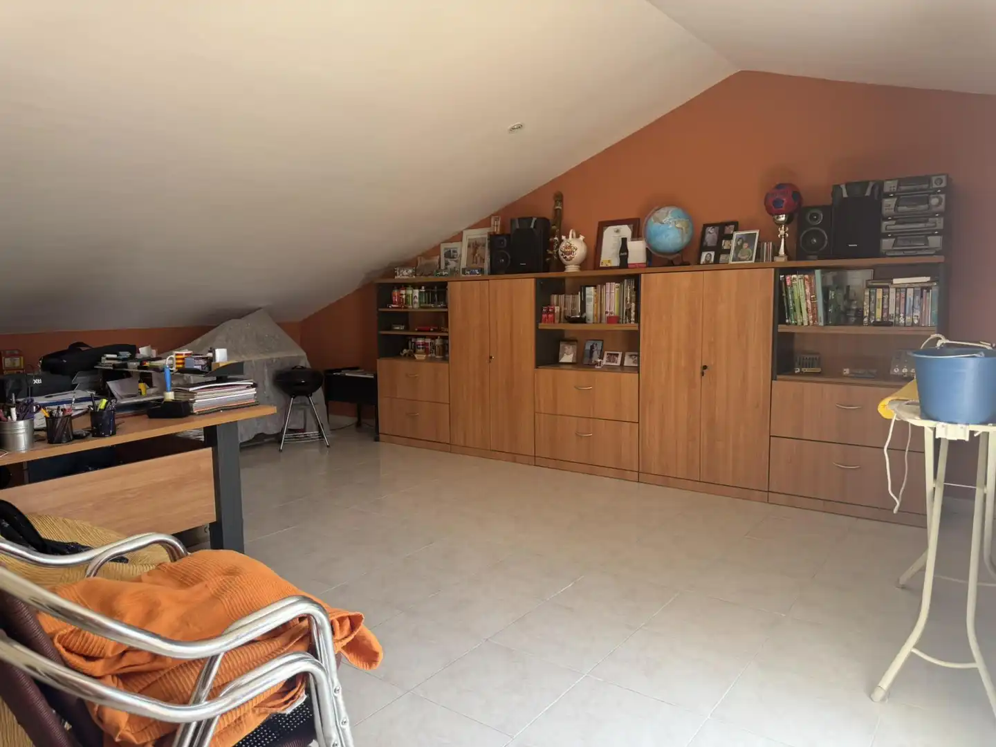 Einfamilien-Reihenhaus zum Verkauf in Guissona mit Heizung, Privatgarten und Ofen