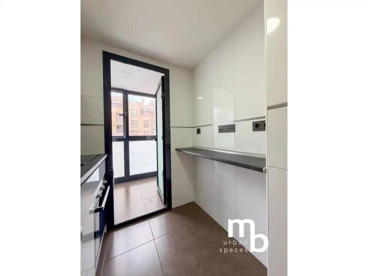 Balcony of Flat for rent in Madrid  with Air Conditioner, Heating and Swimming Pool
