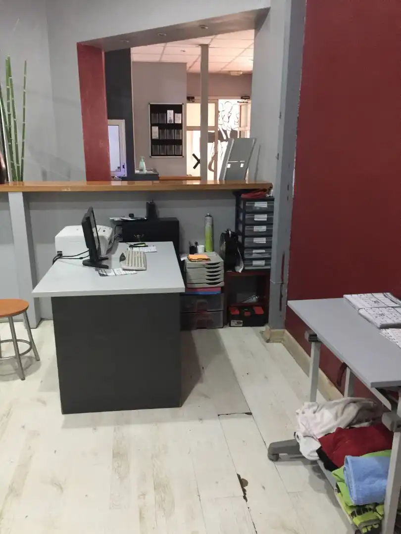 Local comercial en traspàs a Carrer de Xilxes 18, imagen 3