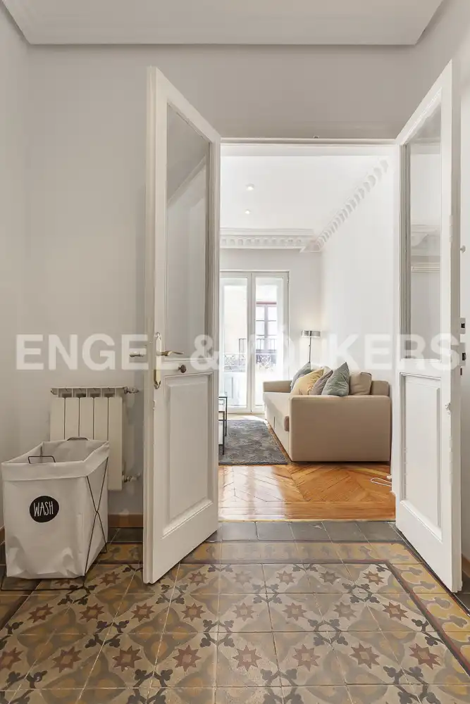 Bedroom of Flat for rent in Madrid  with Air Conditioner, Heating and Parquet flooring