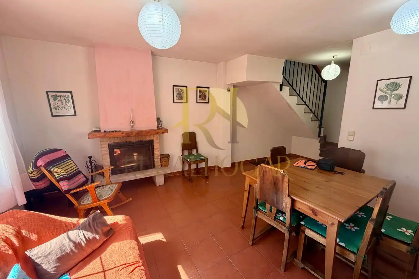 Casa amb terrassa en venda a Plaza de la Fuente Borbullon, imagen 3