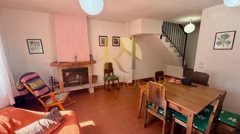 Foto 3 de Casa o chalet en venta en Plaza de la Fuente Borbullon, Rillo de Gallo, Guadalajara