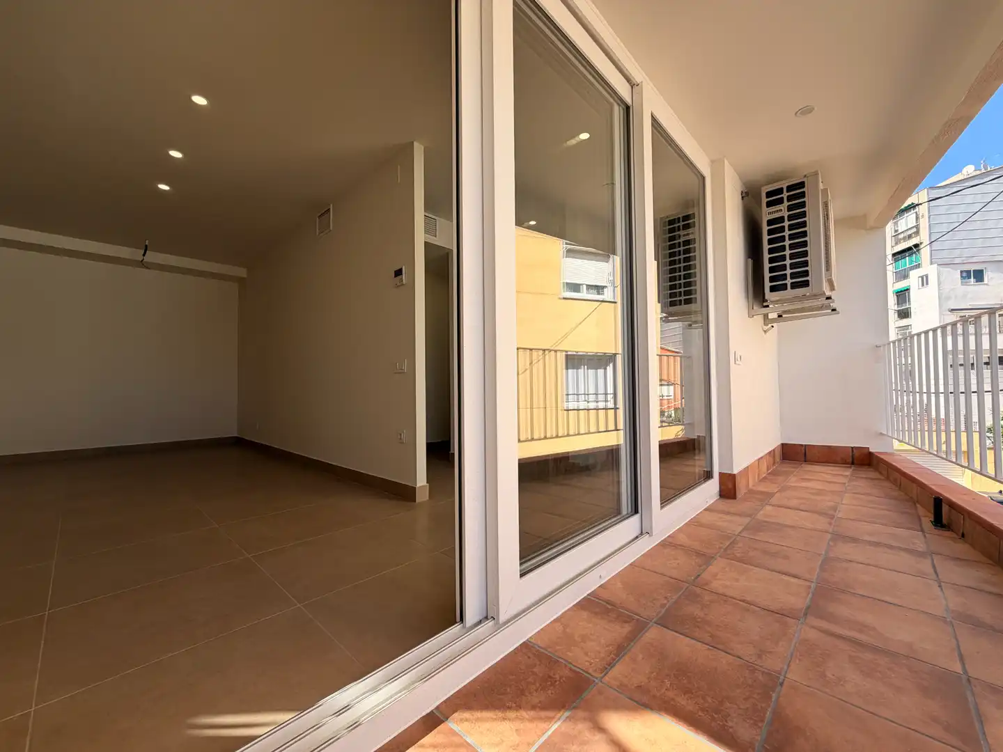 Terraza de Dúplex en venta en Terrassa con Aire acondicionado, Calefacción y Terraza