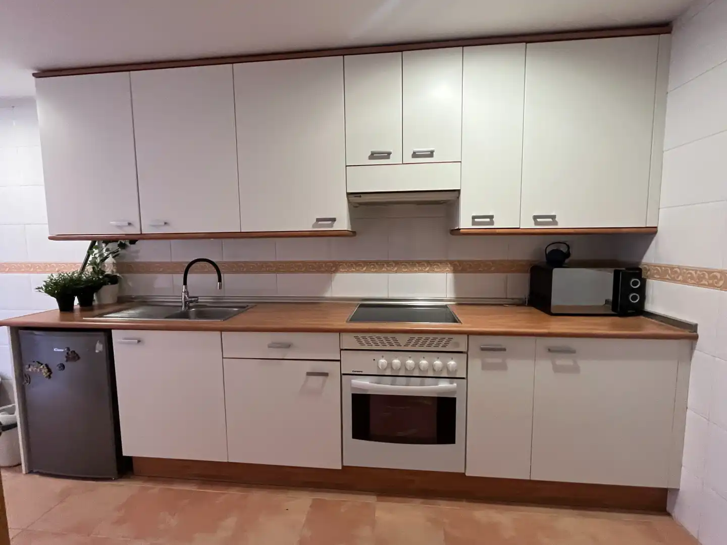 Kitchen of Flat for sale in Torrejón de Ardoz  with Air Conditioner, Heating and Private garden