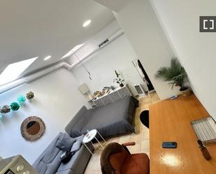 Living room of Flat to rent in  Barcelona Capital  with Air Conditioner, Heating and Furnished