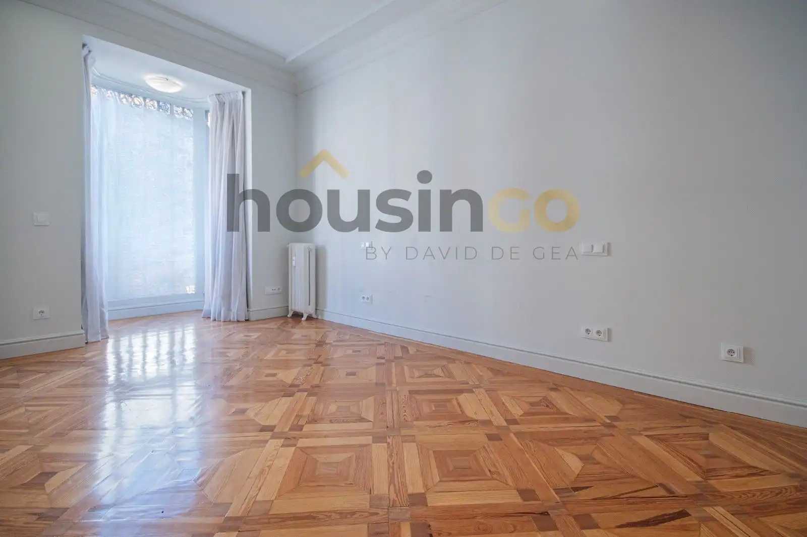 Living room of Flat for rent in Madrid  with Air Conditioner, Heating and Terrace