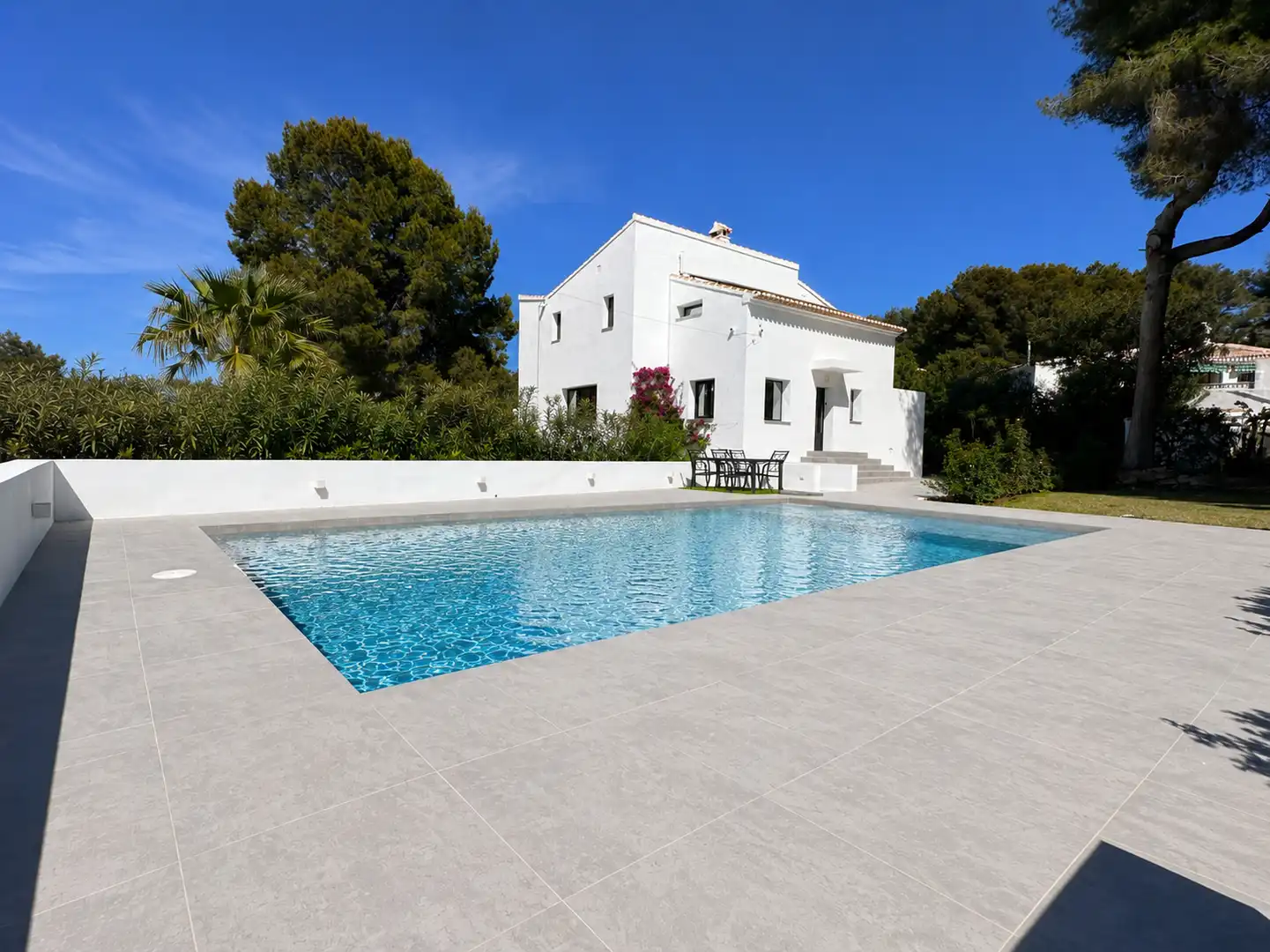Swimming pool of Houses for sale in Jávea / Xàbia  with Air Conditioner, Heating and Private garden