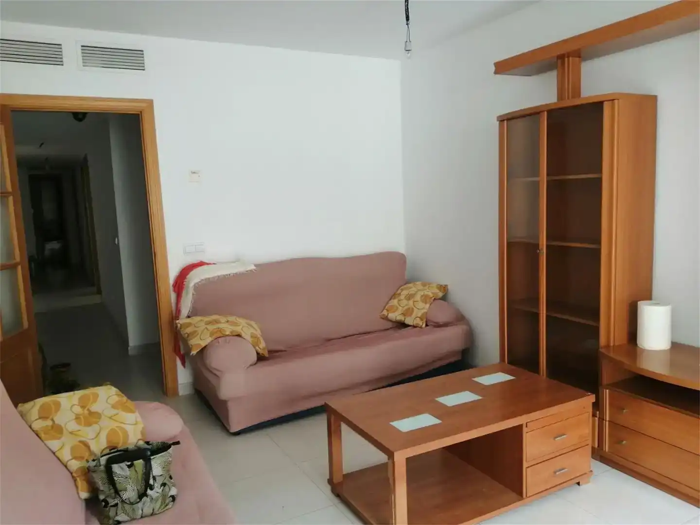 Sala de estar de Piso en venta en Roquetas de Mar con Amueblado