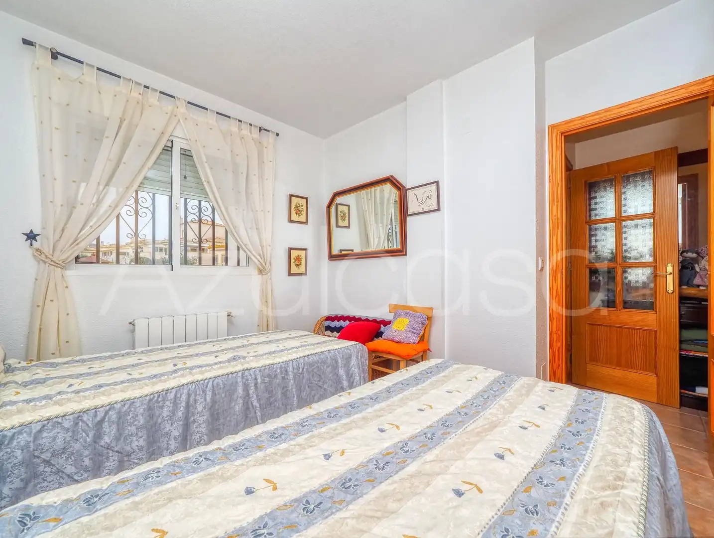 Habitación de Casa o chalet en venta en Castalla con Jardín privado, Terraza y Trastero