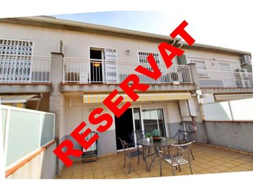 House with garden for sale in Calle Puigmal