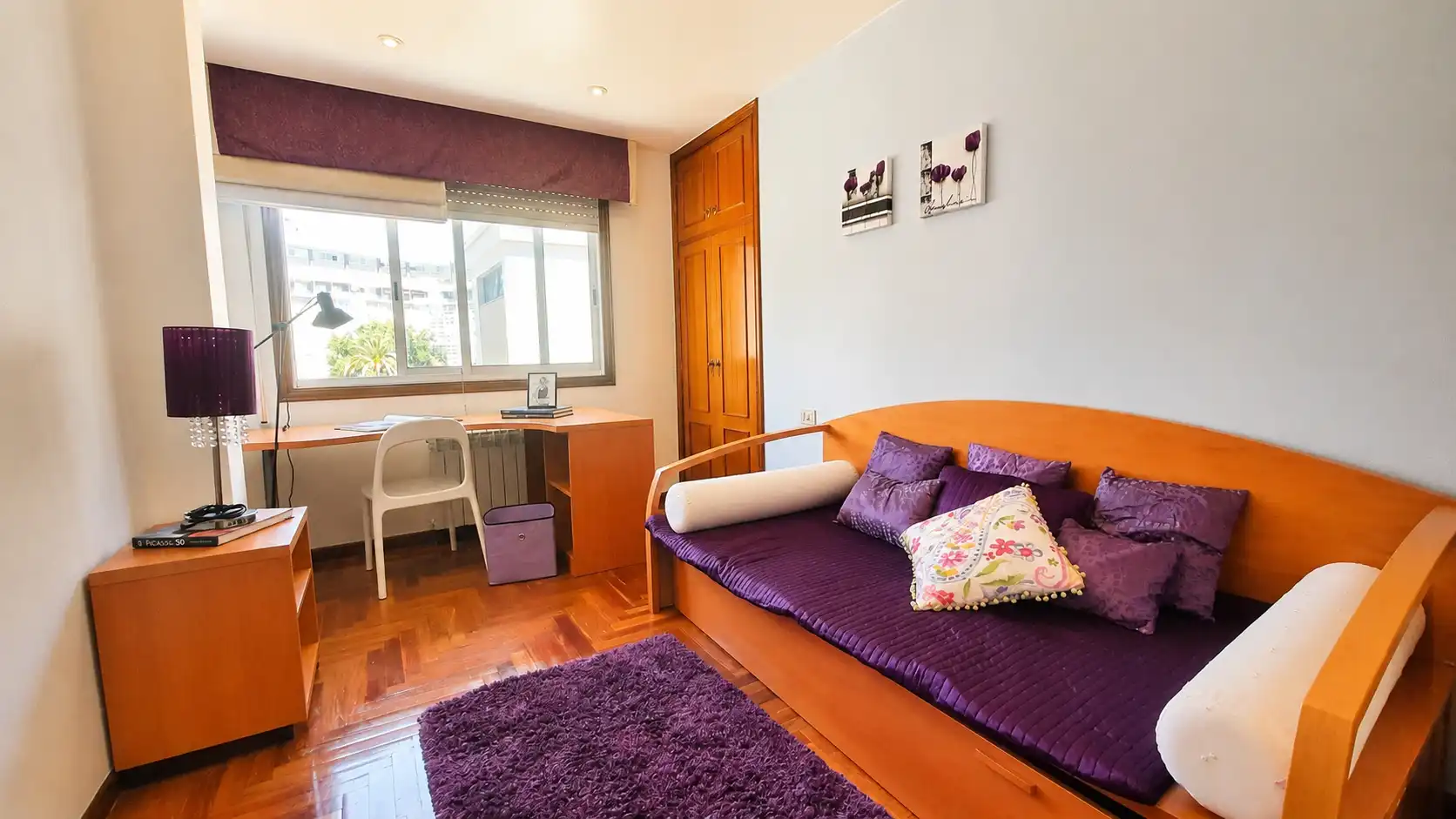 Habitación de Piso en venta en Vigo  con Calefacción, Parquet y Trastero