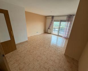 Sala d'estar de Àtic de lloguer en Sant Andreu de la Barca amb Aire condicionat, Calefacció i Terrassa