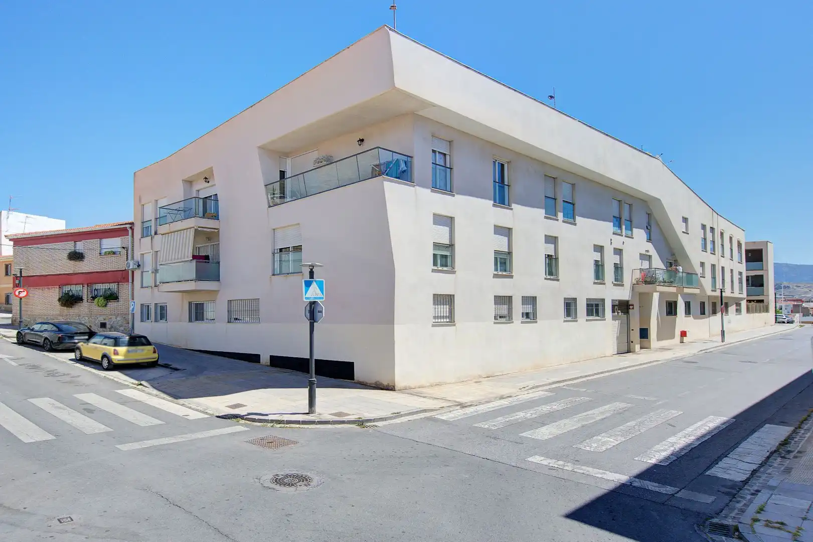 Vista exterior de Piso en venta en Motril con Aire acondicionado, Calefacción y Trastero