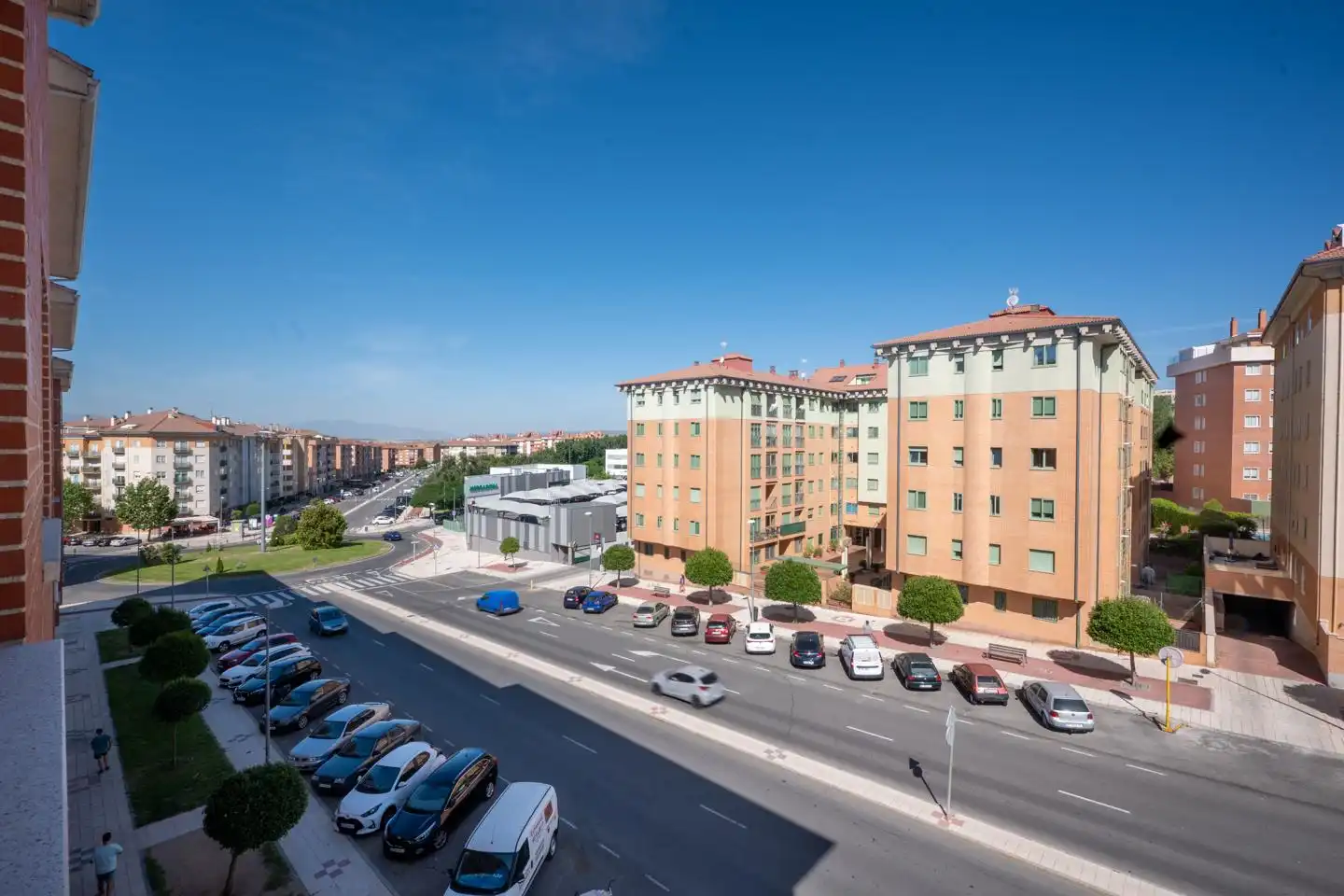 Vista exterior de Piso en venta en Ávila con Calefacción, Parquet y Terraza
