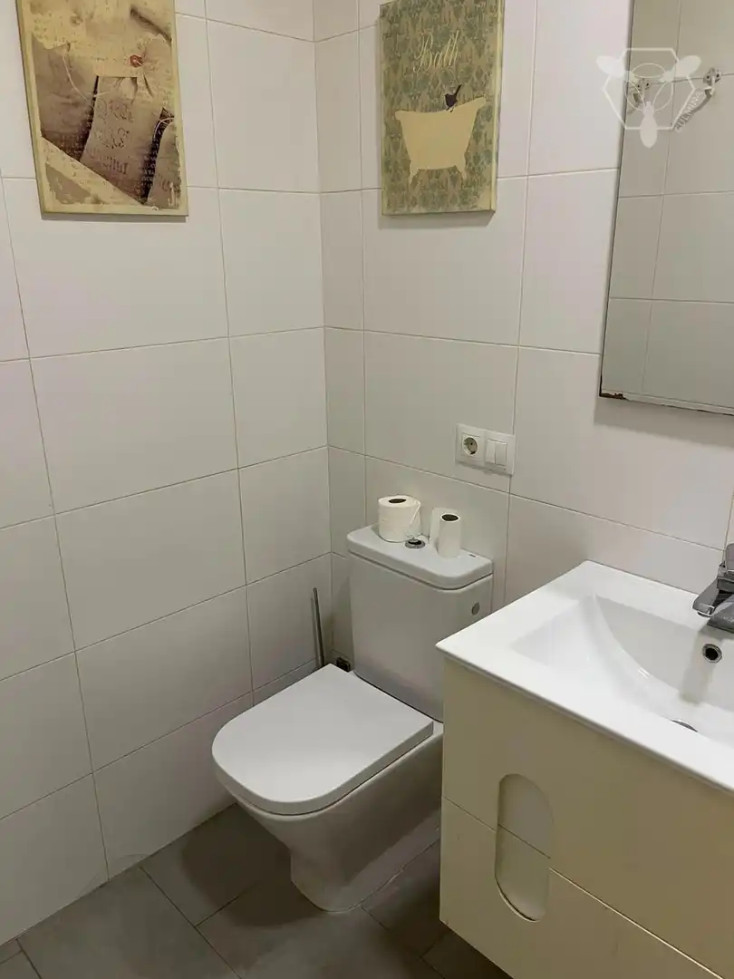 Bathroom of Flat for sale in Huelva  with Air Conditioner and Furnished