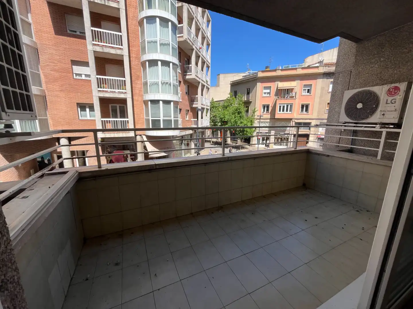 Terrassa de Oficina en venda en Girona amb Aire condicionat, Calefacció i Terrassa