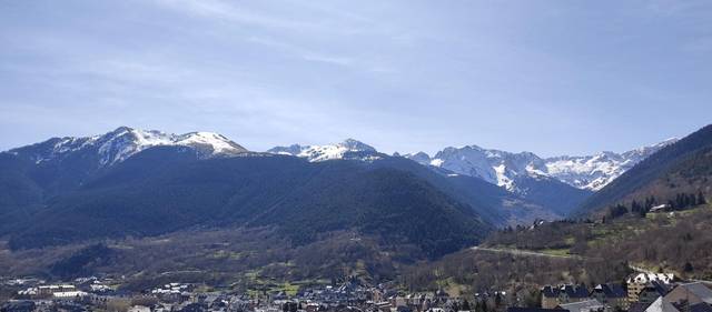 Garaje en Venta en Vielha