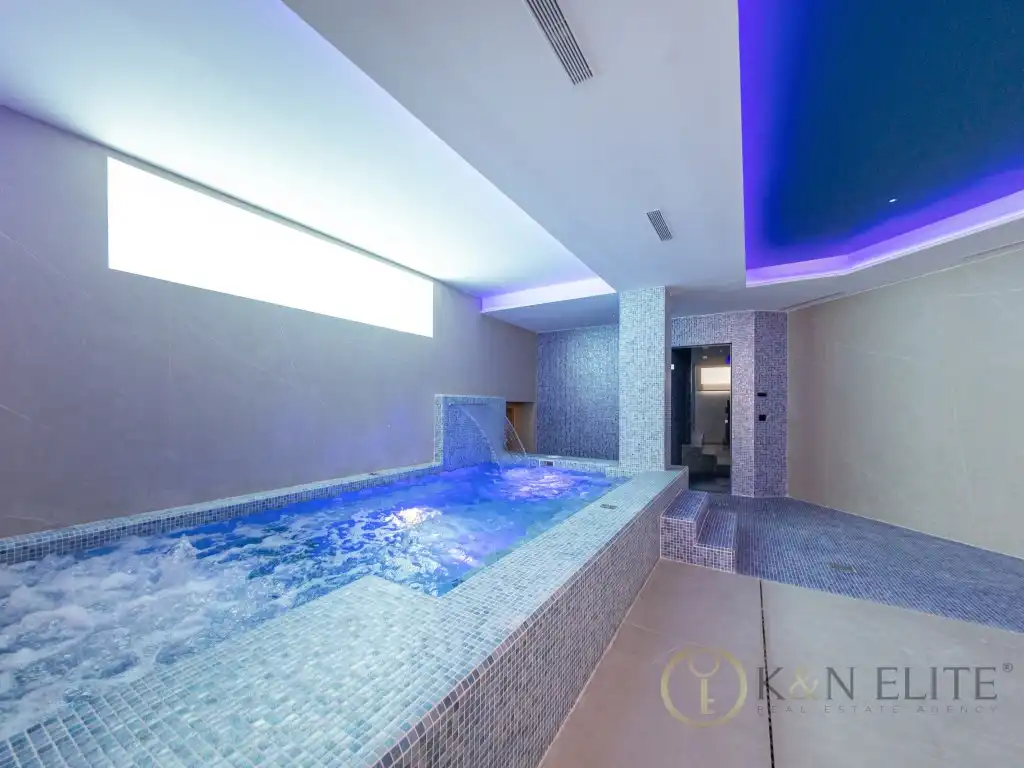 Piscina de Casa o xalet en venda en Benidorm amb Aire condicionat, Terrassa i Piscina