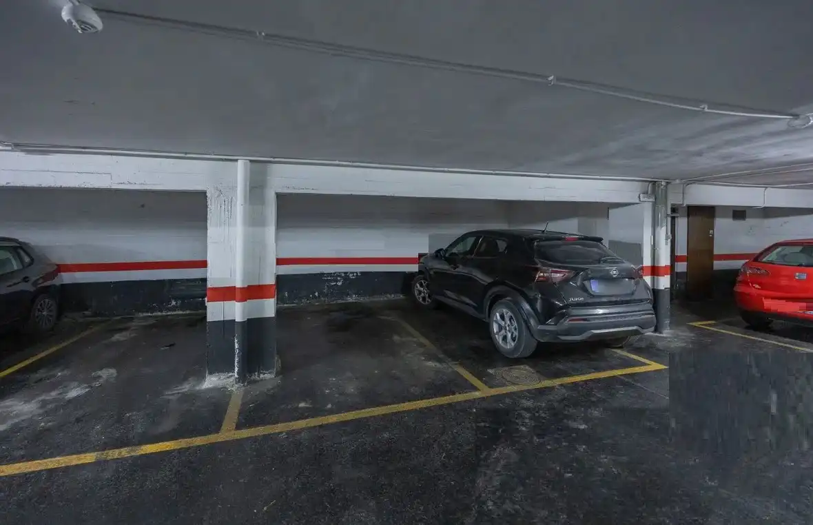 Parking of Flat for sale in Bilbao   with Heating and Balcony