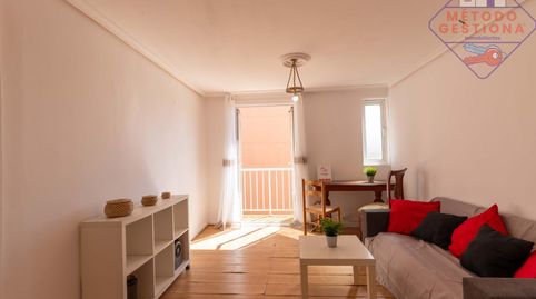 Foto 3 de Apartament en venda a Centro - Ayuntamiento, Santander