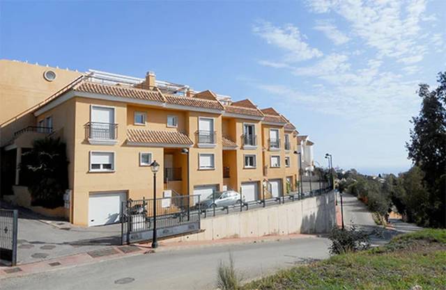 Piso en Venta en Calle Golondrinas en Las Cañadas