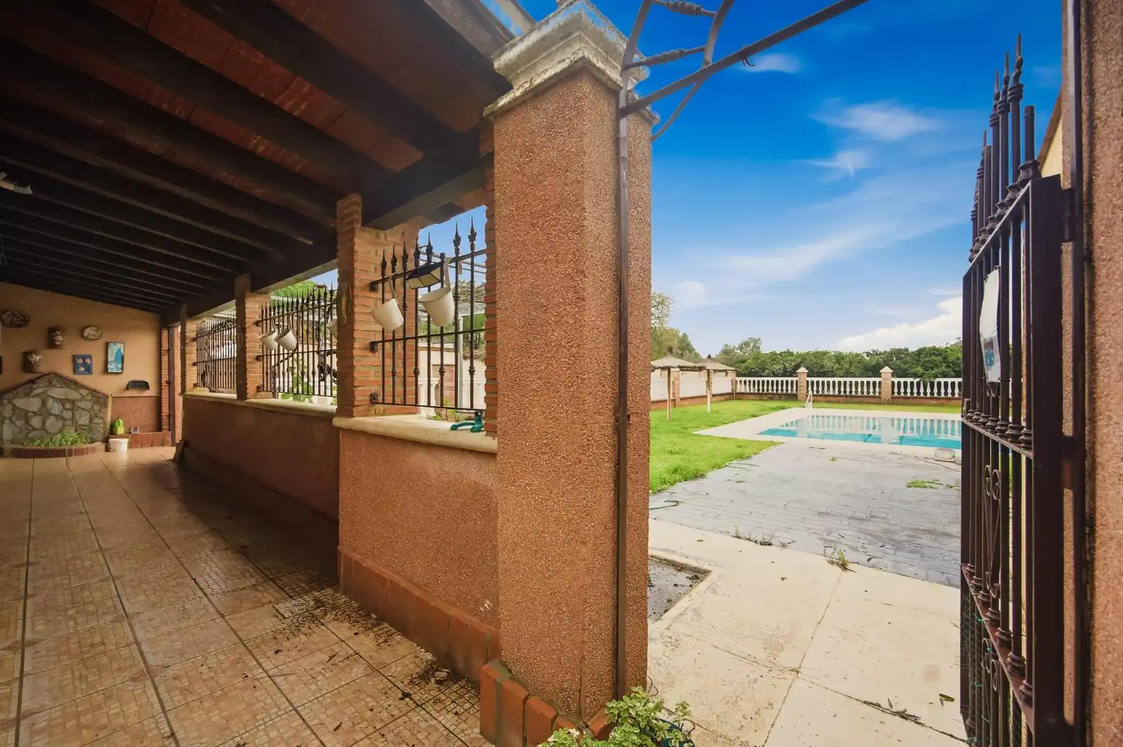 Terrassa de Casa o xalet en venda en Chiclana de la Frontera amb Aire condicionat, Jardí privat i Terrassa