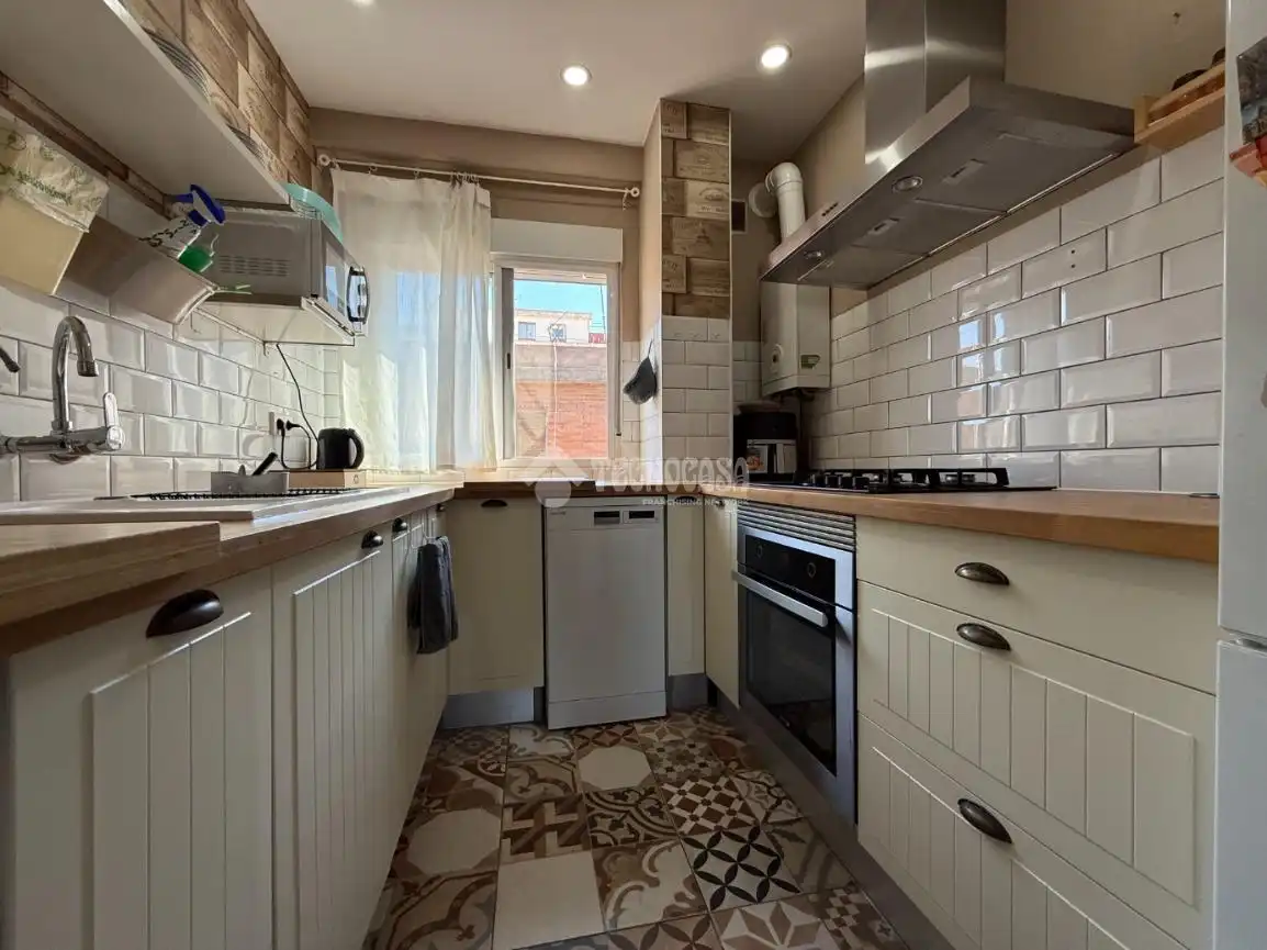 Cocina de Piso en venta en Valencia con Aire acondicionado