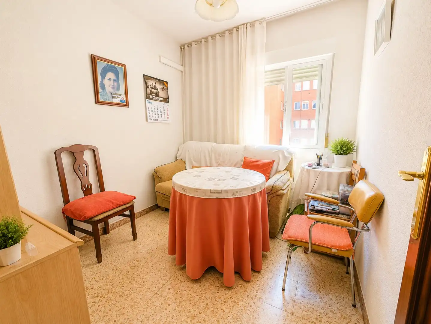 Living room of Flat for sale in Fuenlabrada  with Terrace and Balcony
