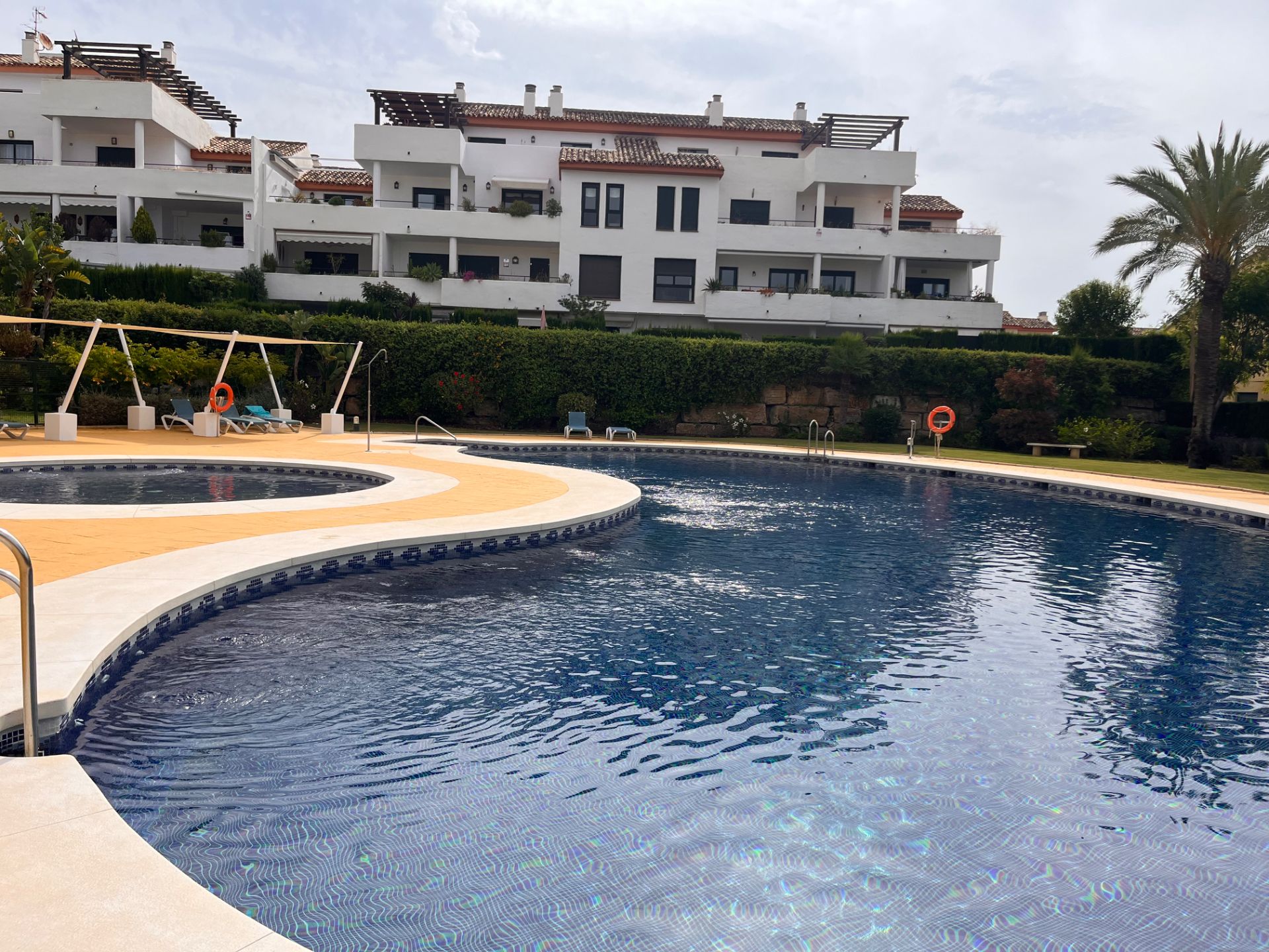 Swimming pool of Flat for sale in Estepona  with Air Conditioner, Heating and Private garden