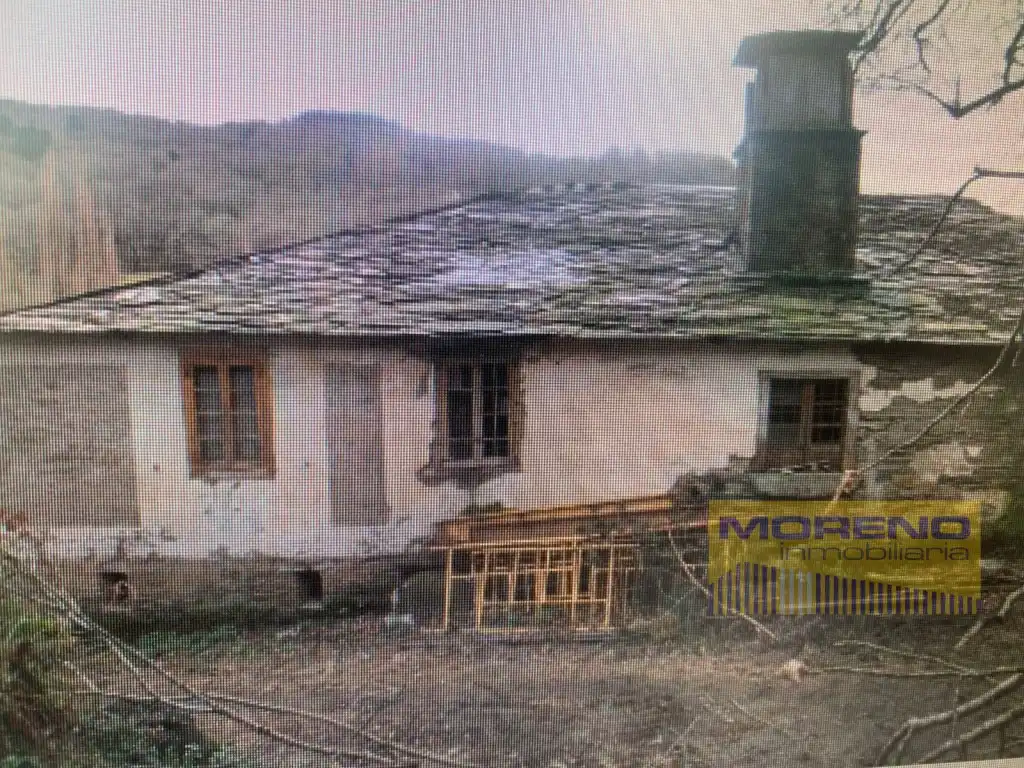 Casa rústica en venda a O Incio