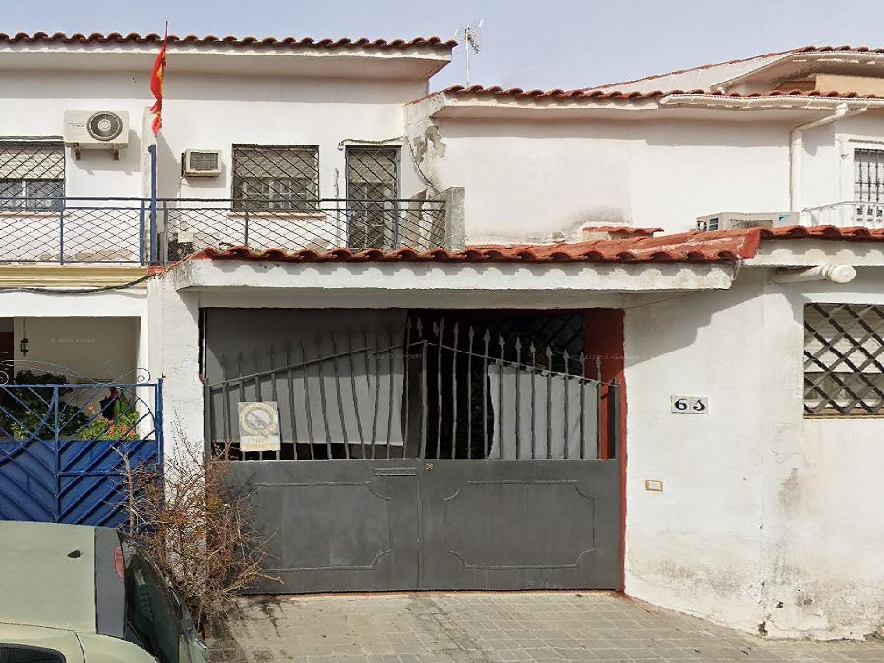 Exterior view of House or chalet for sale in Mairena del Aljarafe