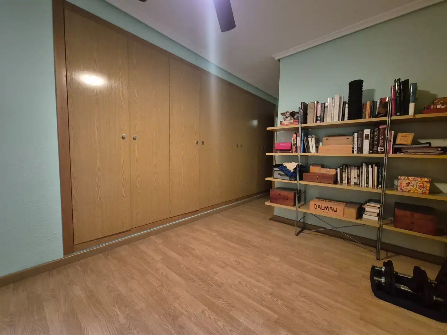 Flat for sale in Valencia  with Air Conditioner, Parquet flooring and Oven