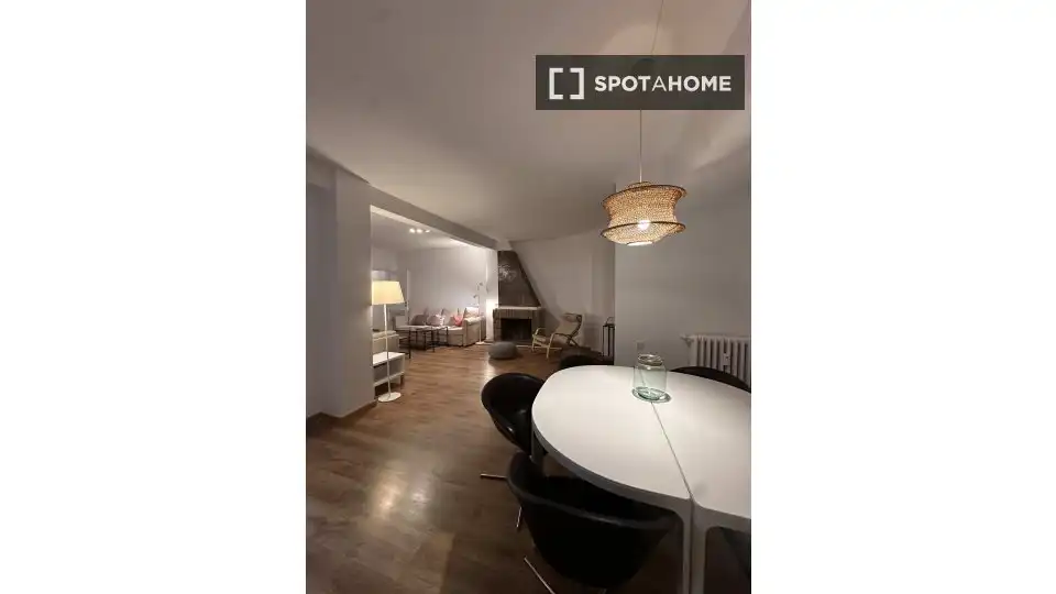 Flat with terrace to rent in Eixample, imagen 12