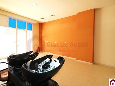 Locale commerciale in vendita a Nord-oest