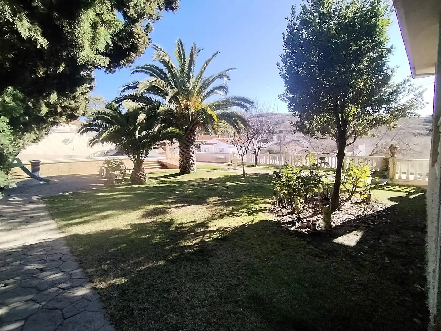 Jardín de Casa o chalet en venta en Campo Real con Aire acondicionado, Calefacción y Jardín privado