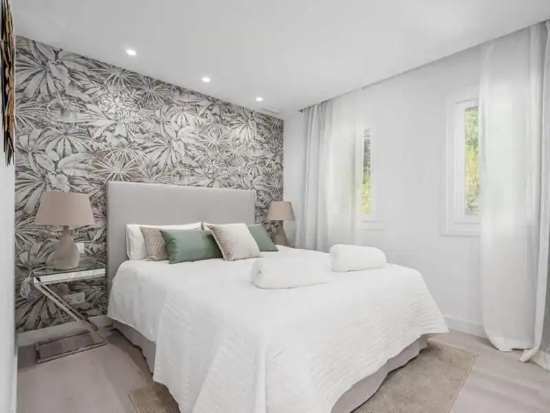 Apartment with terrace to rent in La Quinta, imagen 11