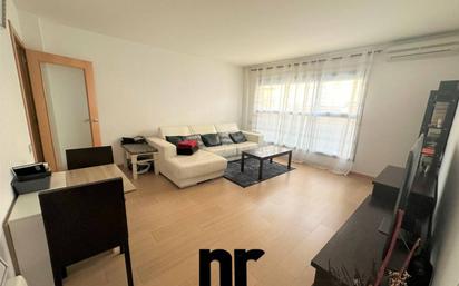 Bedroom of Flat for sale in Ripollet  with Air Conditioner