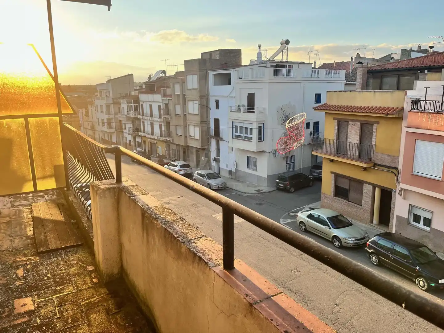 Vista exterior de Casa adosada en venta en Benlloc con Calefacción y Terraza