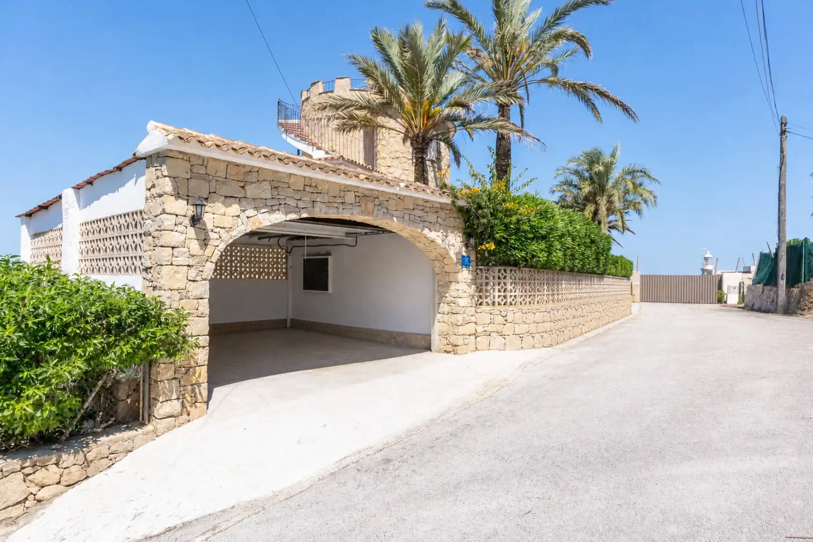 Vista exterior de Casa o xalet en venda en Jávea / Xàbia amb Aire condicionat, Calefacció i Jardí privat