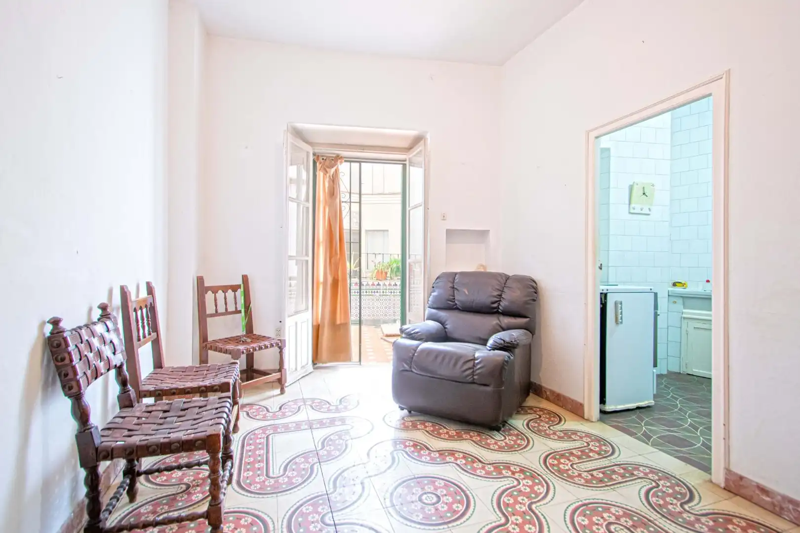 Living room of Houses for sale in Sevilla  with Balcony