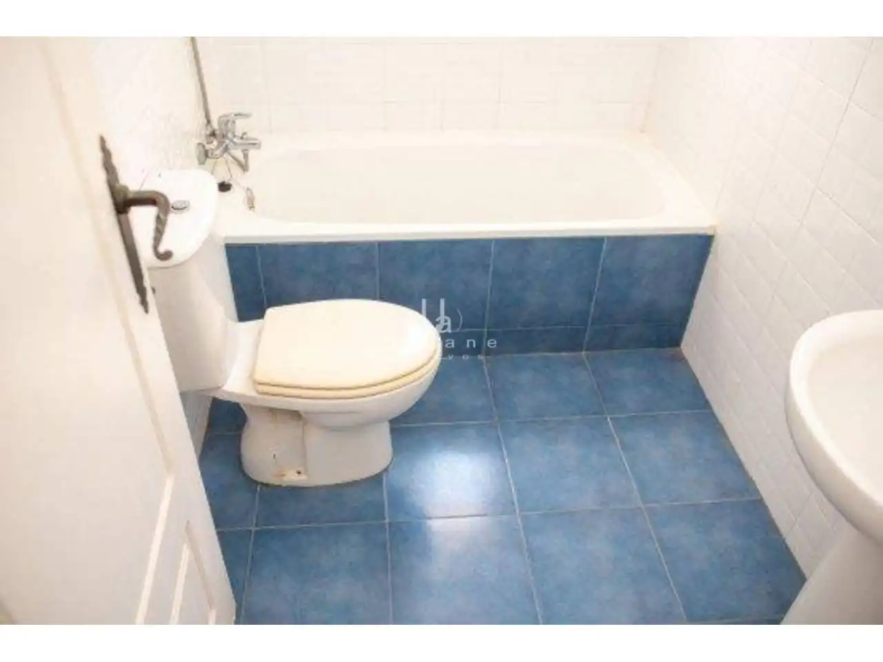 Badezimmer von Wohnung zum Verkauf in Cartagena mit Privatgarten, Terrasse und Gemeinschaftspool