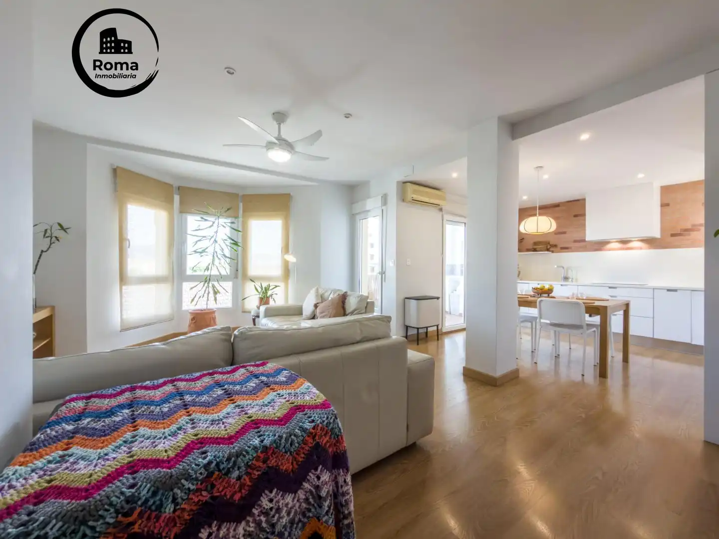 Living room of Flat for sale in Churriana de la Vega  with Air Conditioner, Heating and Terrace
