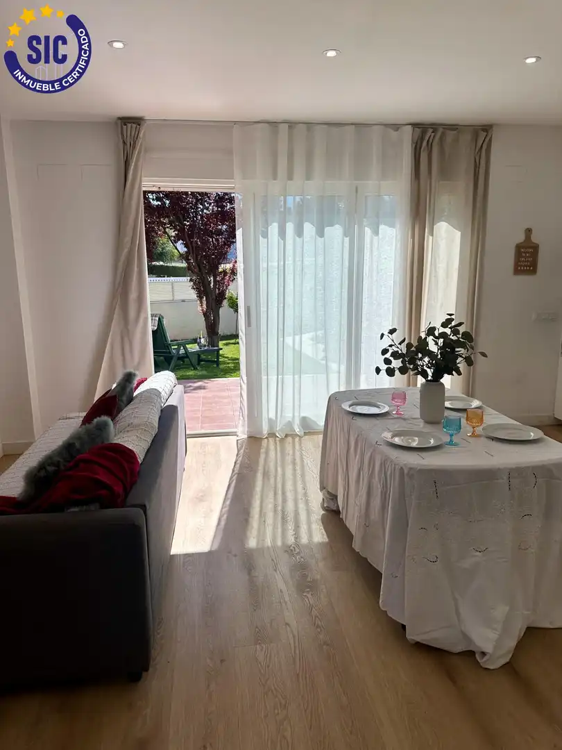 Jardí de Casa o xalet en venda en Benicasim / Benicàssim amb Aire condicionat, Jardí privat i Parquet
