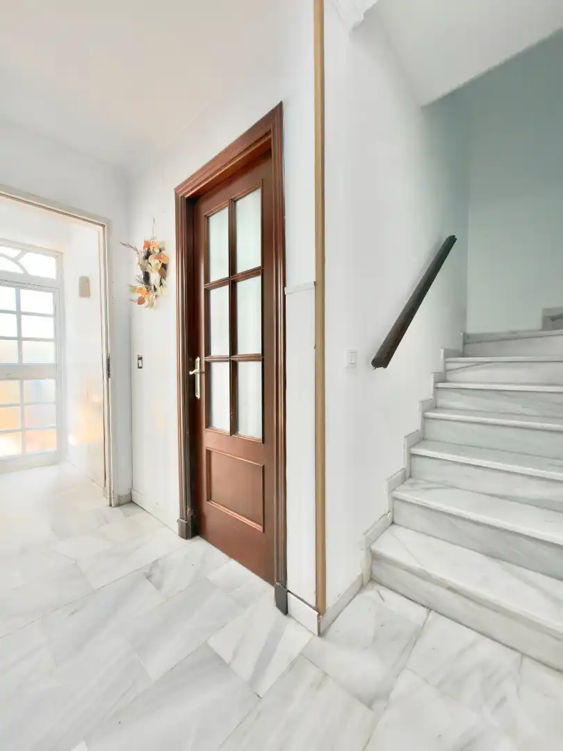 Detached homes for sale in San Fernando  with Air Conditioner, Terrace and Oven